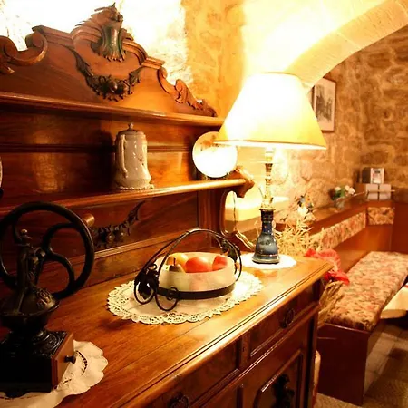 Les Tournelles Paris