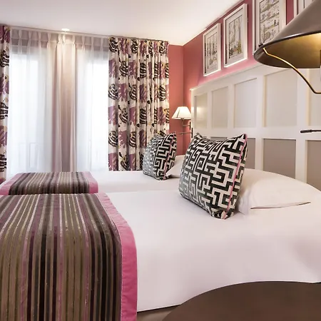 Hotel Les Tournelles Paris