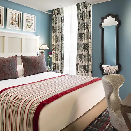Les Tournelles Hotel 3*