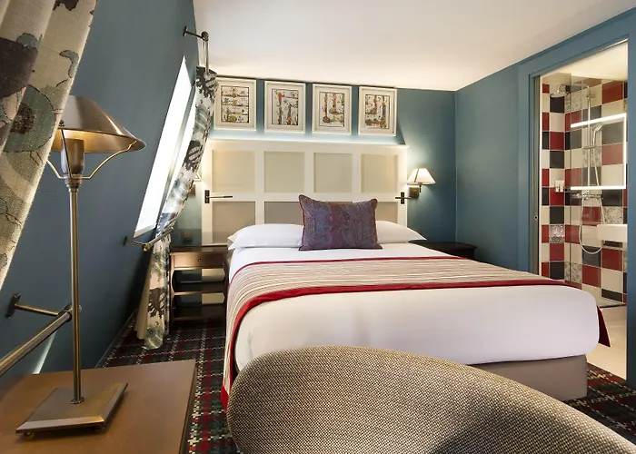 Les Tournelles 3* Paris