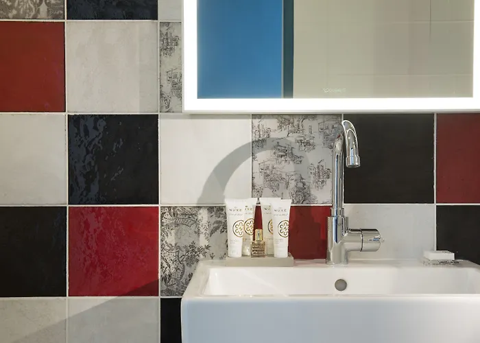 Hotel Les Tournelles