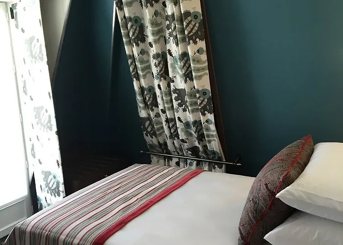 Les Tournelles Hotel