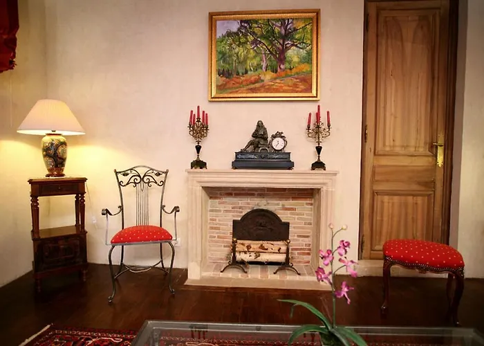 Les Tournelles Paris