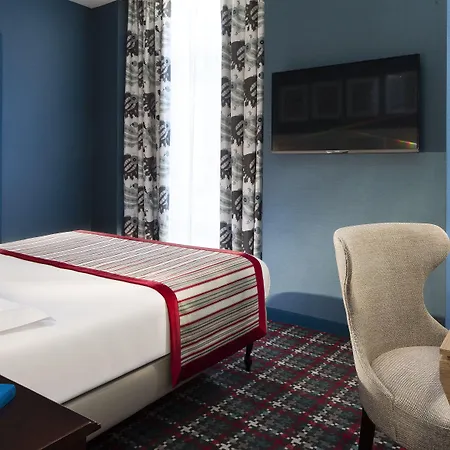 Hotell Les Tournelles